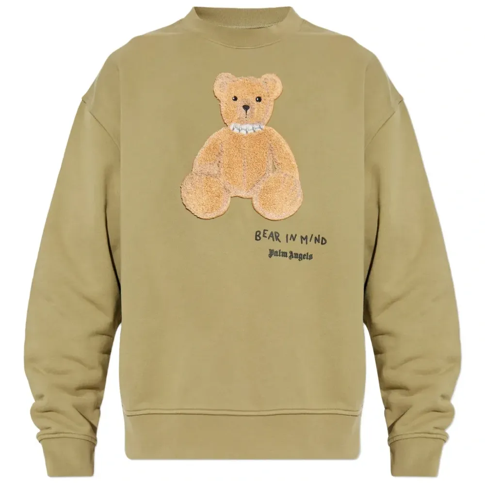 Свитшот с аппликацией в виде мишки и круглым вырезом