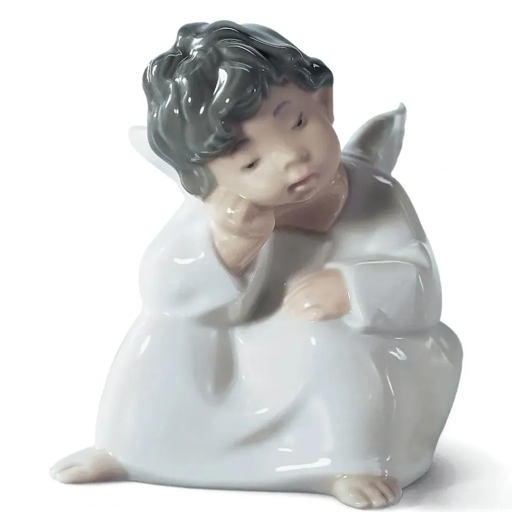 Фигурка «Маленький ангел в медитации»