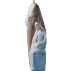 Скульптура Святого Семейства