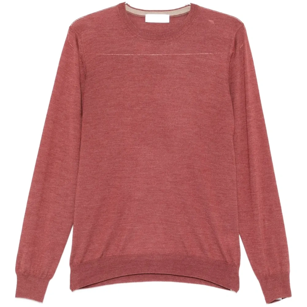 Свитер с круглым вырезом