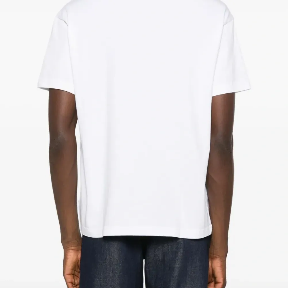 Футболка The Box из коллаборации с Marc Jacobs