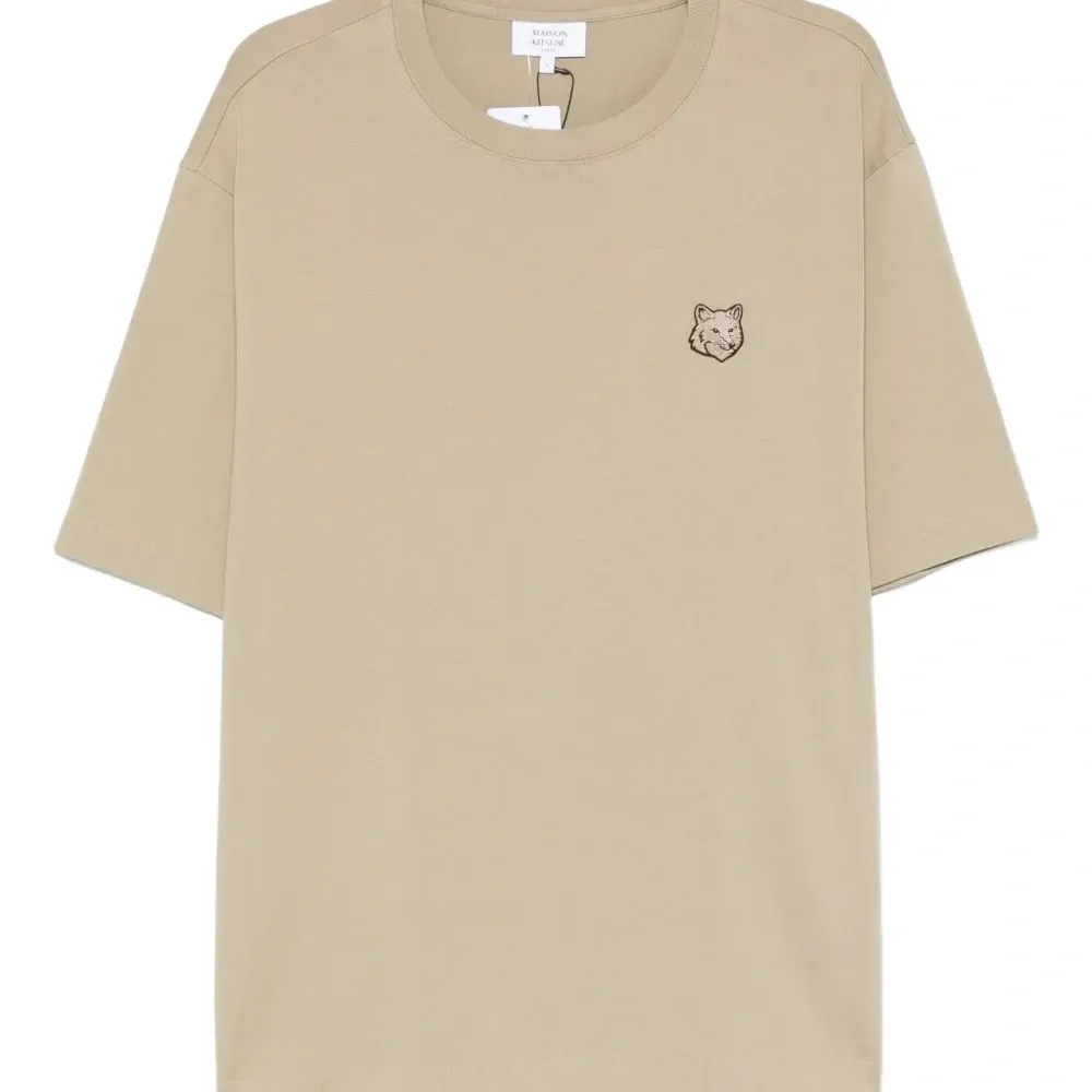 Футболка с изображением головы лисы