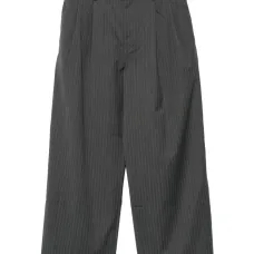 Классические брюки в полоску