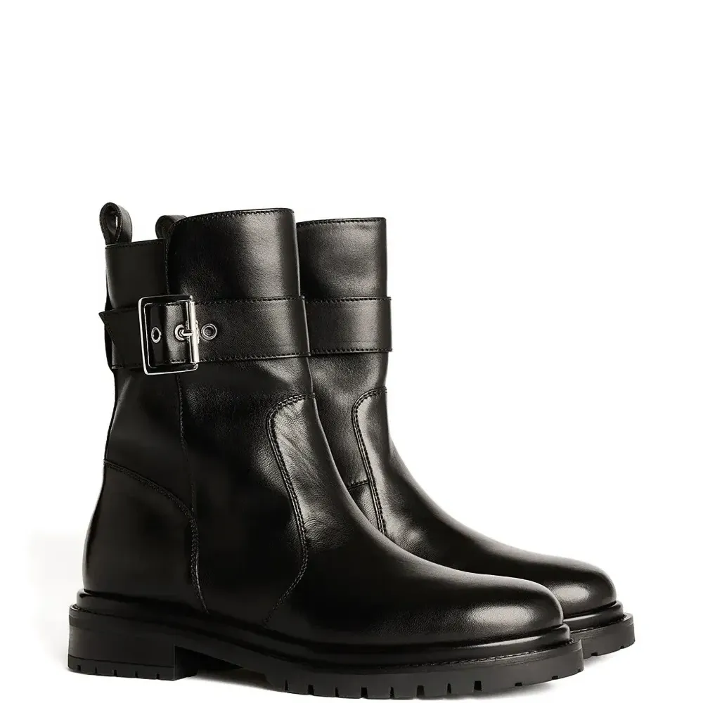 Ботинки с логотипом Ботинки с логотипом