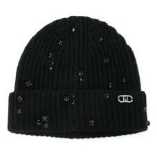 Шапка-бини с украшением и логотипом Шапка-бини с украшением и логотипом