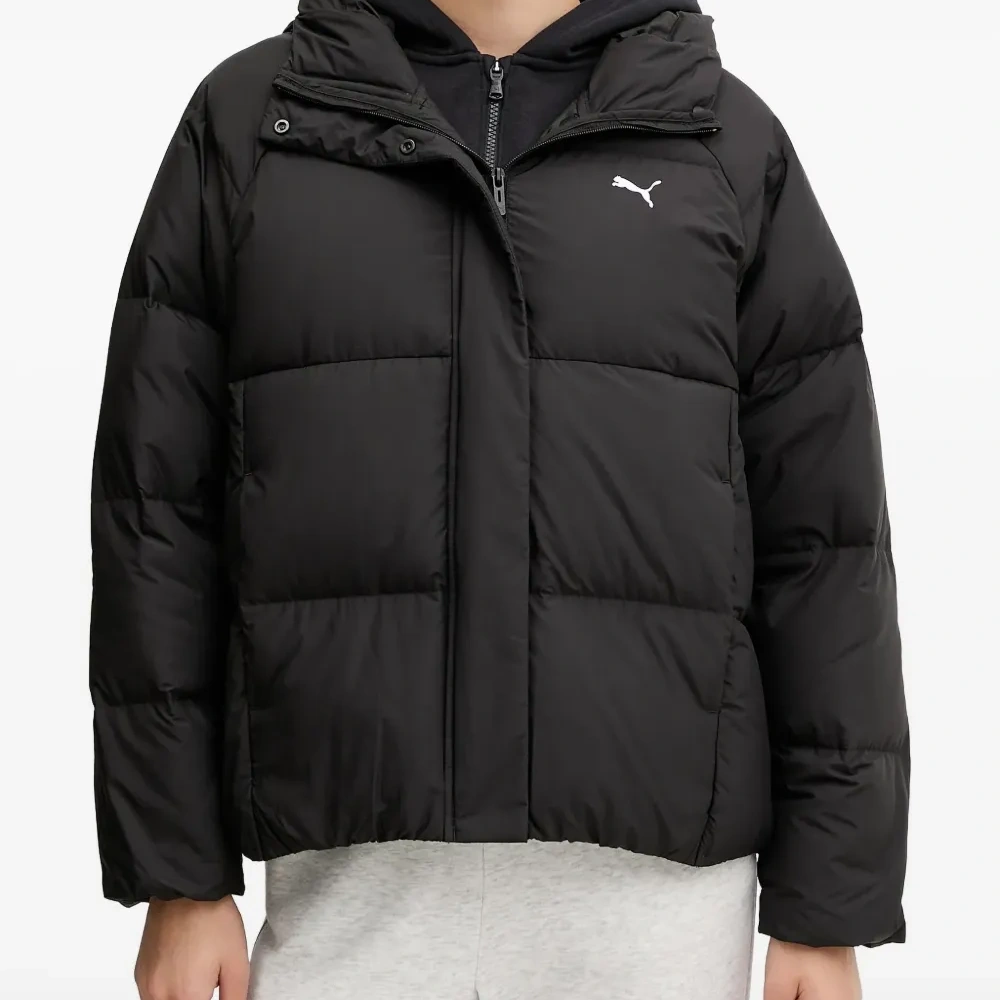 Куртка с капюшоном и логотипом