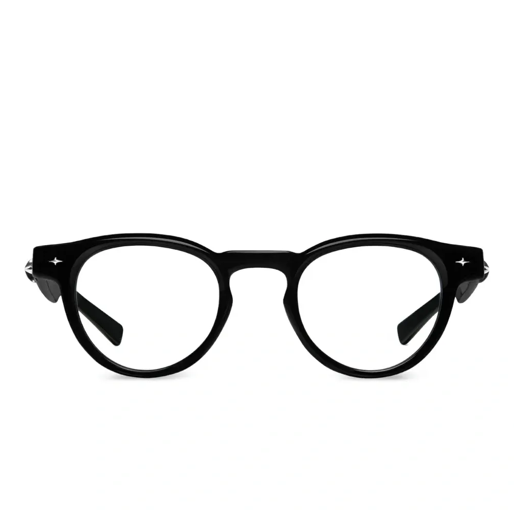 Очки в круглой оправе