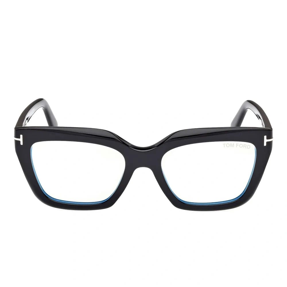 Очки квадратной формы с деталями в виде петель