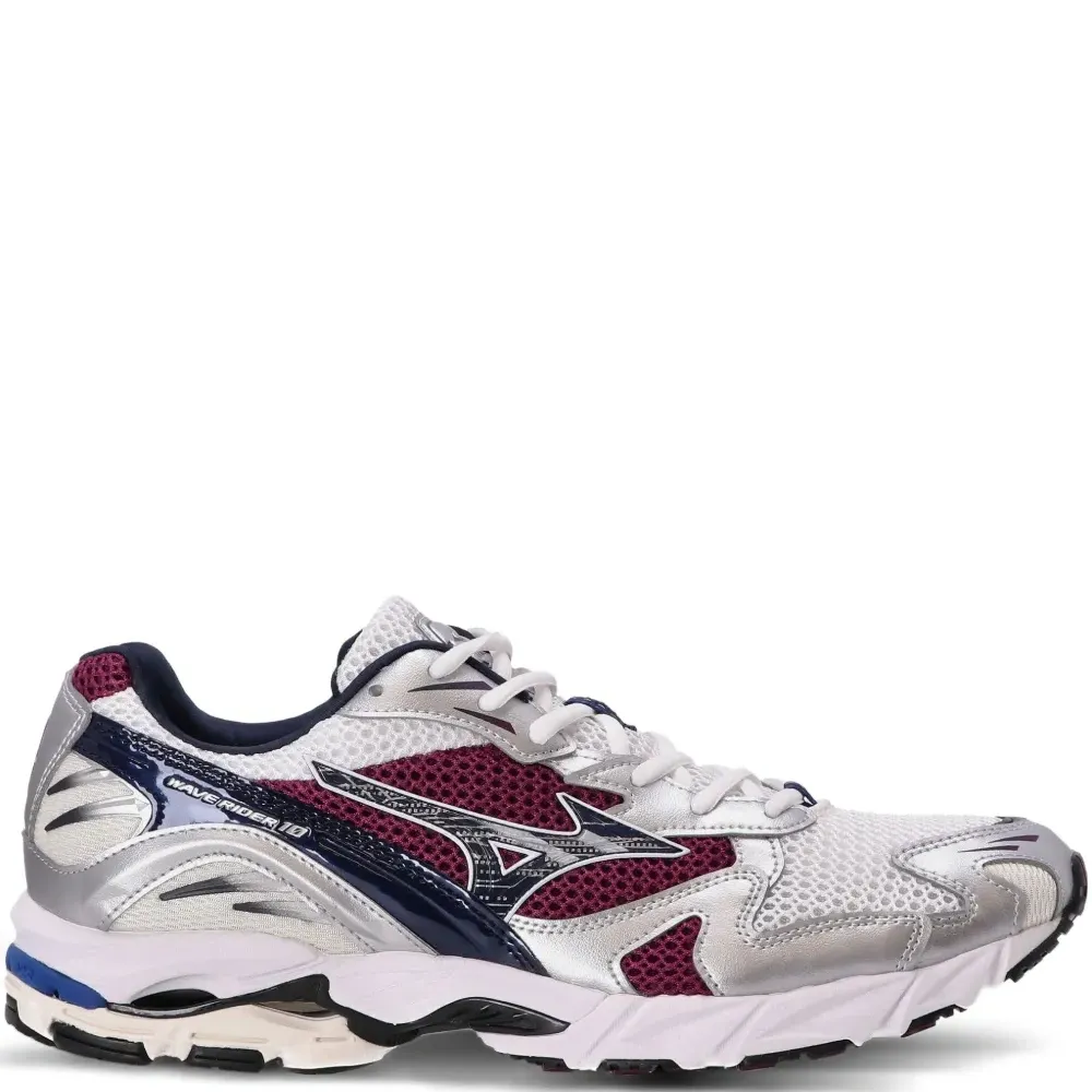 Кожаные кроссовки Кожаные кроссовки