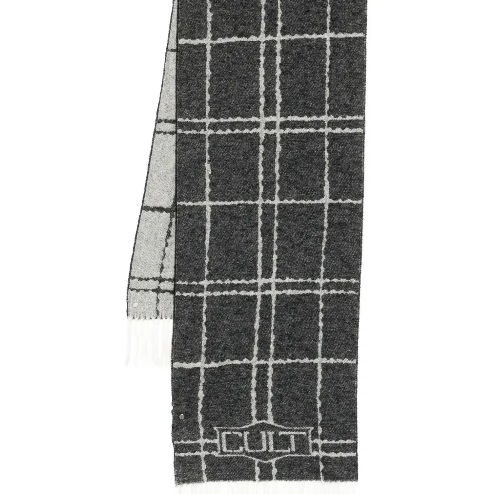 Клетчатый шарф