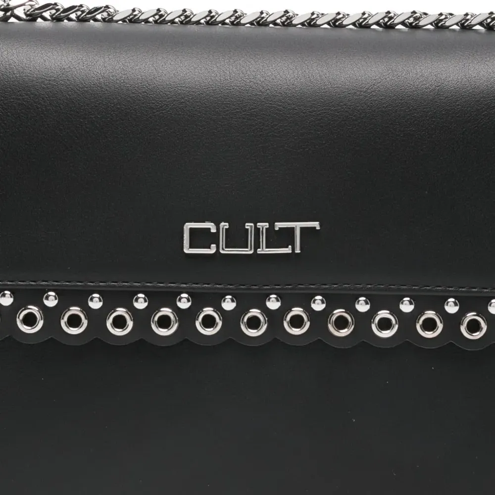 Сумка-сэтчел с люверсами и ремнём-цепочкой