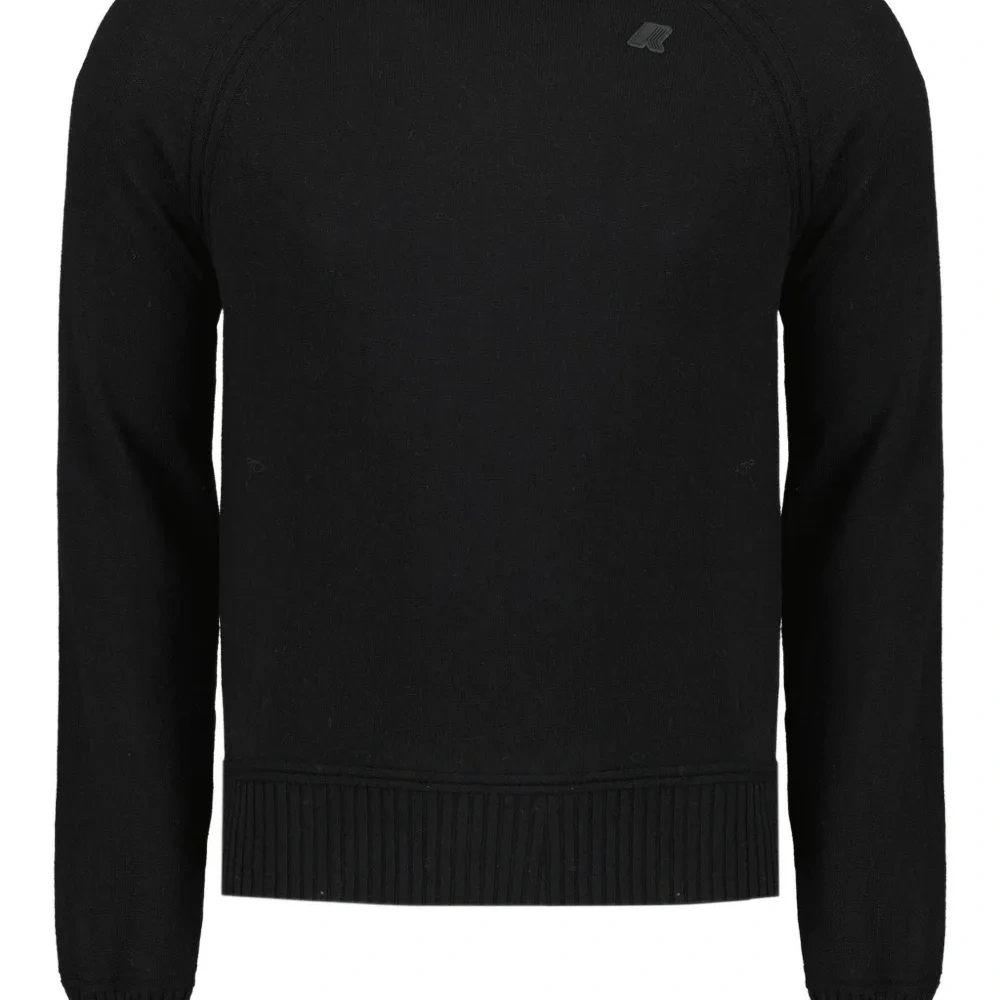 Вязаное изделие в рубчик Sebas