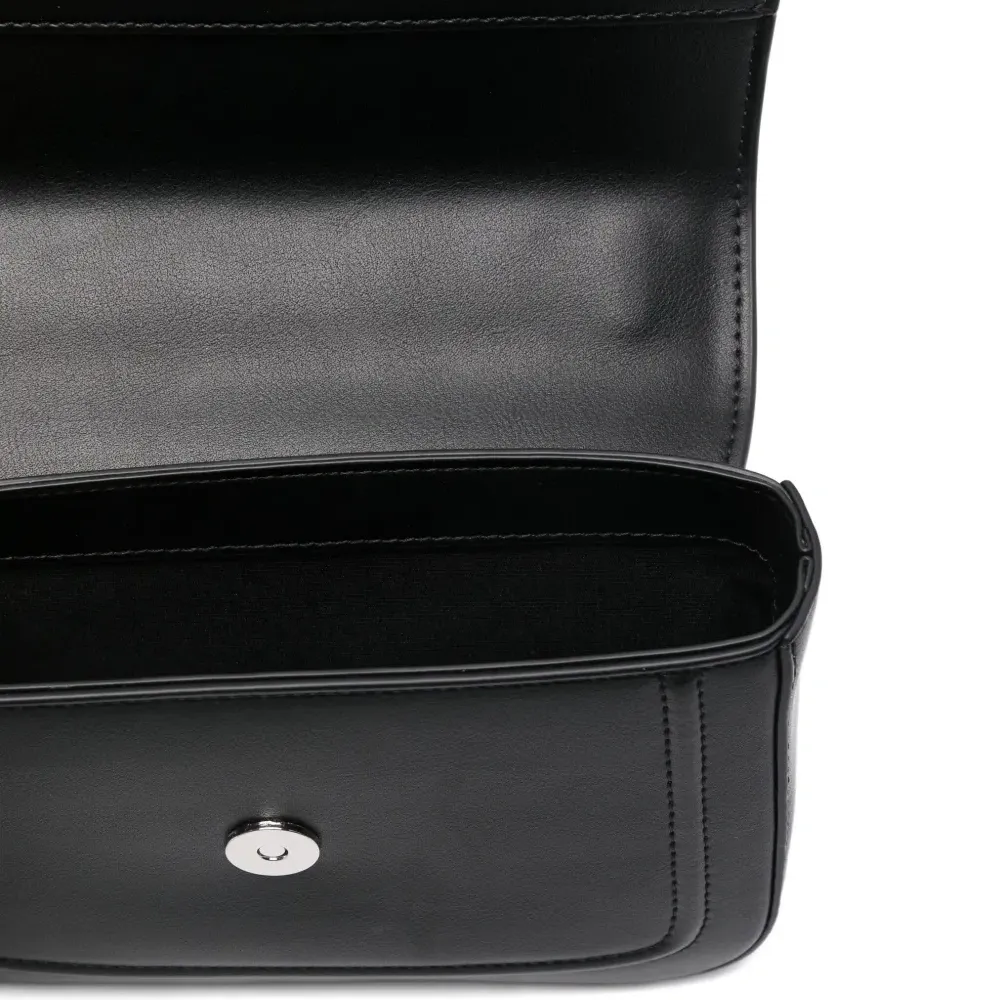 Сумка-сэтчел с кисточкой и цепочным ремнем