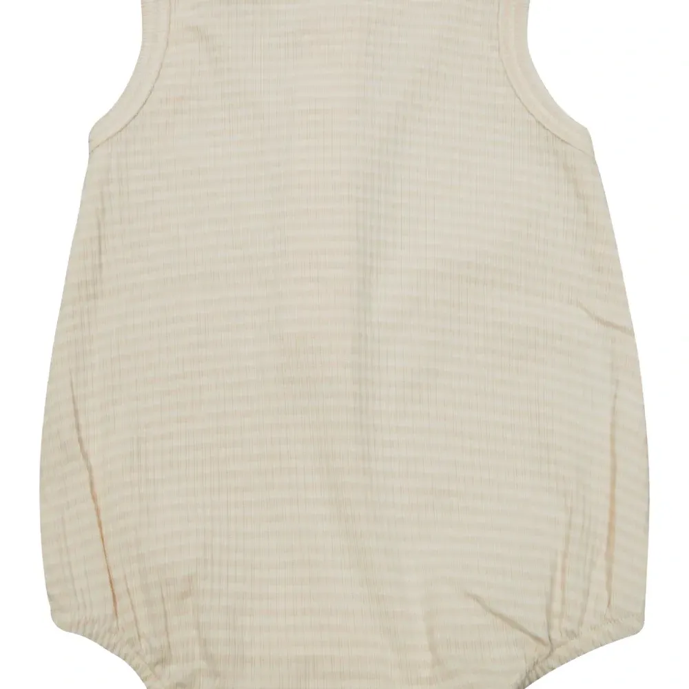 Полосатый комбинезон на пуговицах