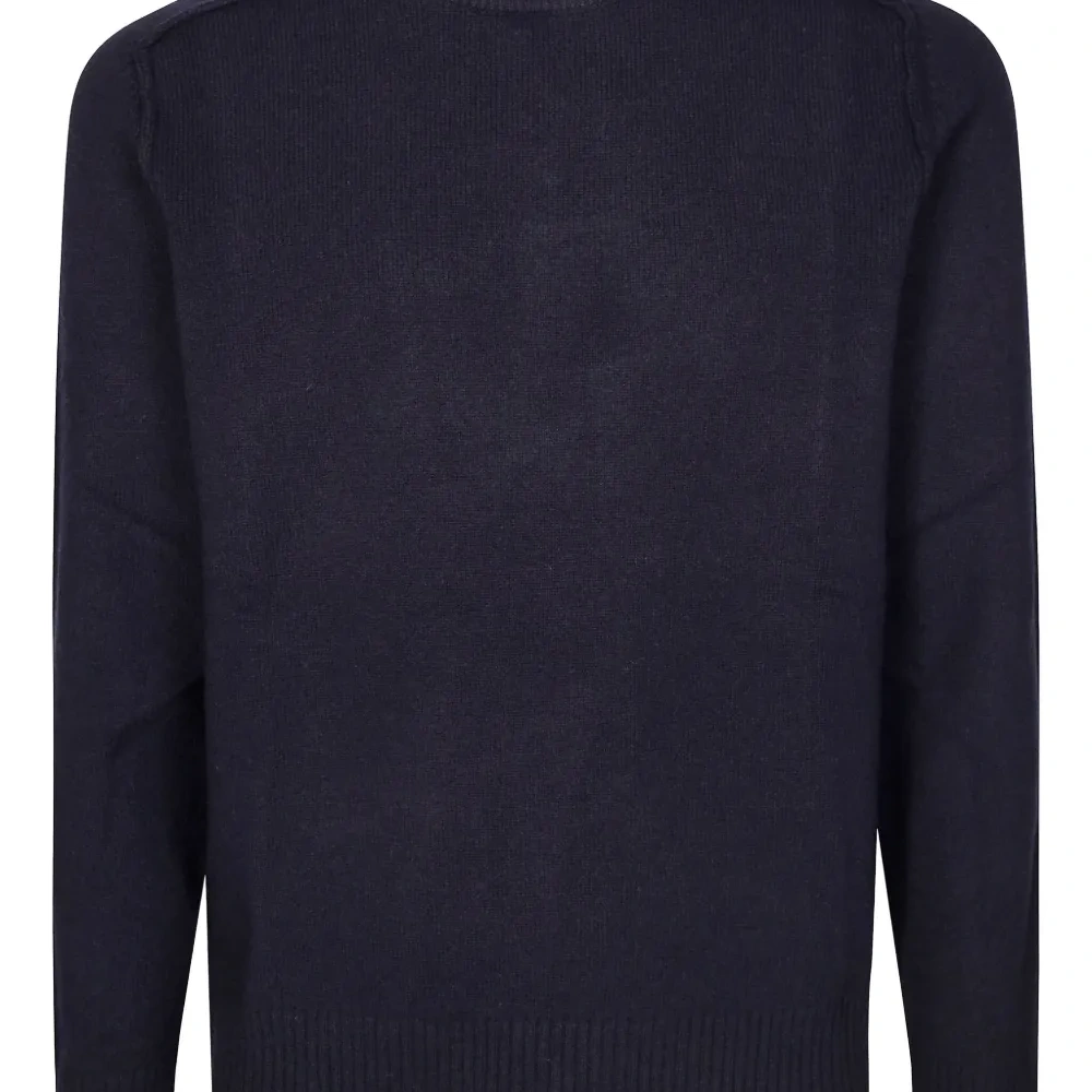 Вязаное изделие с видимыми швами