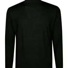 Свитер с высоким воротом