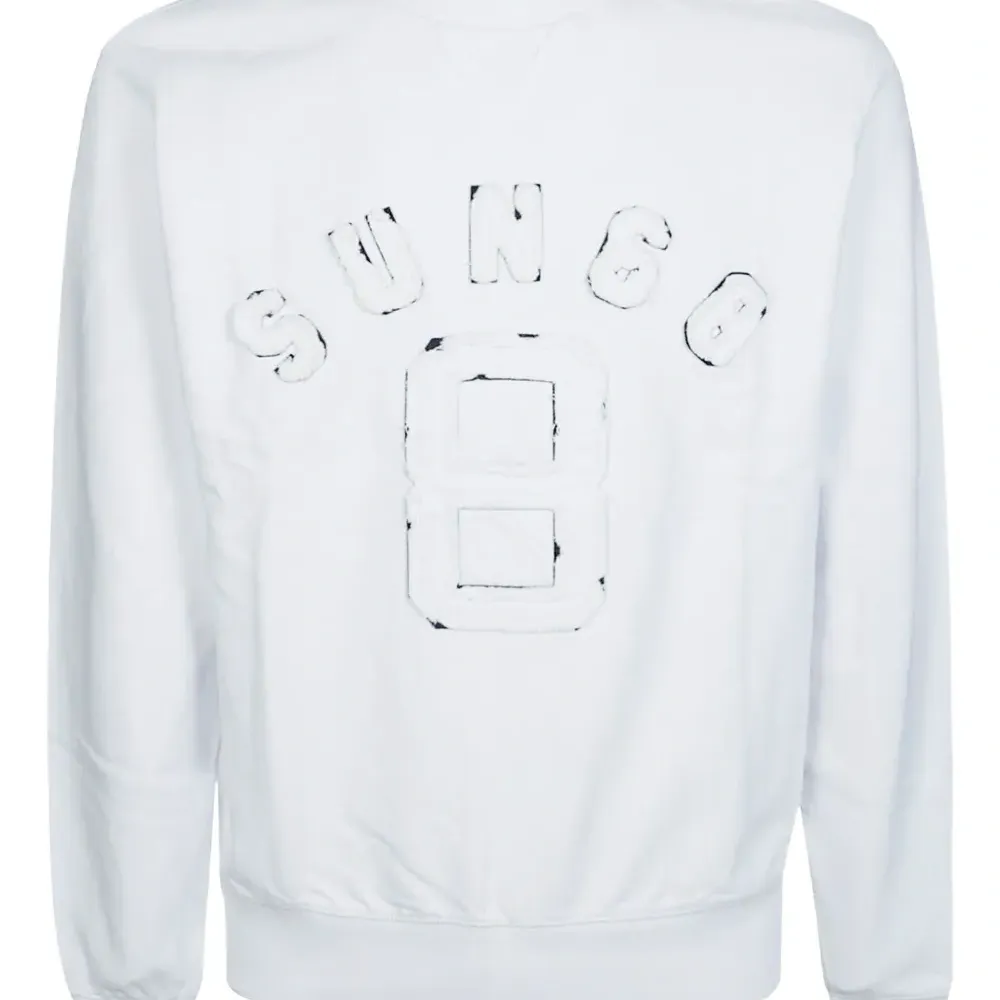 Толстовка с нашивкой-логотипом