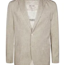 Пиджак с заостренными лацканами