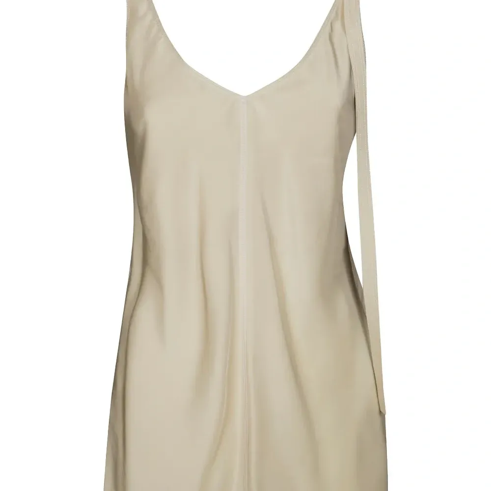 Топ Waser без рукавов