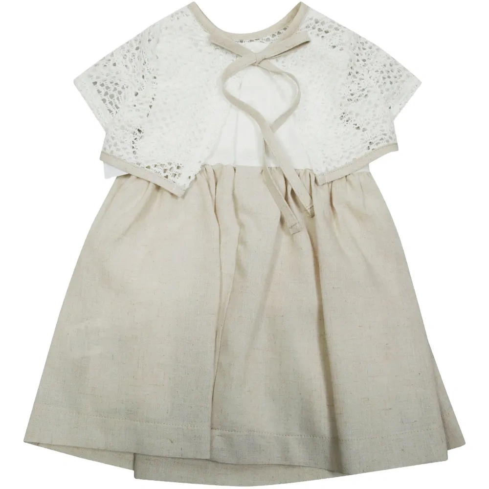 Платье с цветочной аппликацией