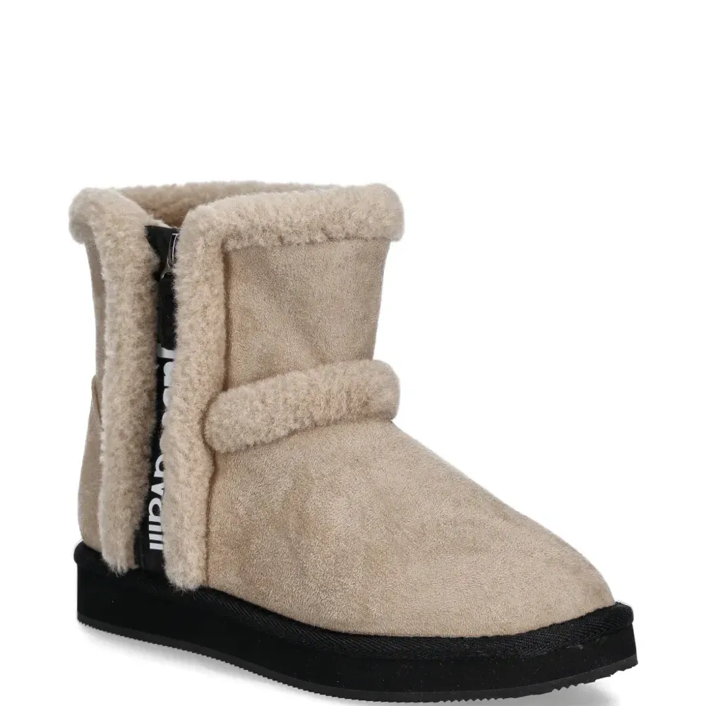 Ботинки на молнии