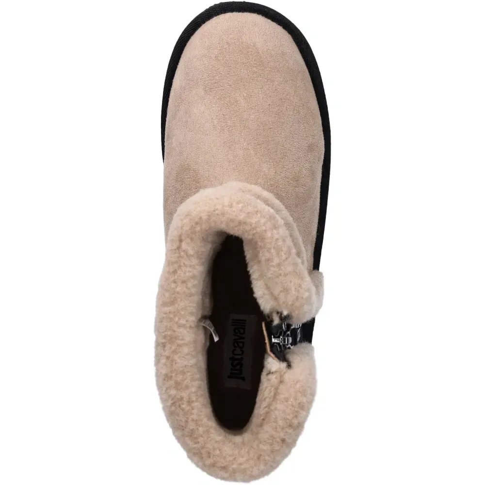 Ботинки на молнии