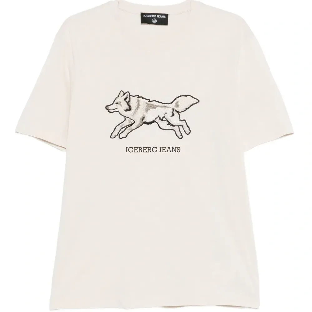 Футболка с круглым вырезом