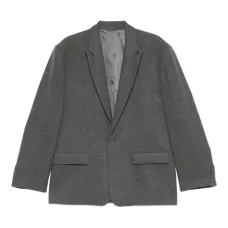 Однобортный пиджак с карманами