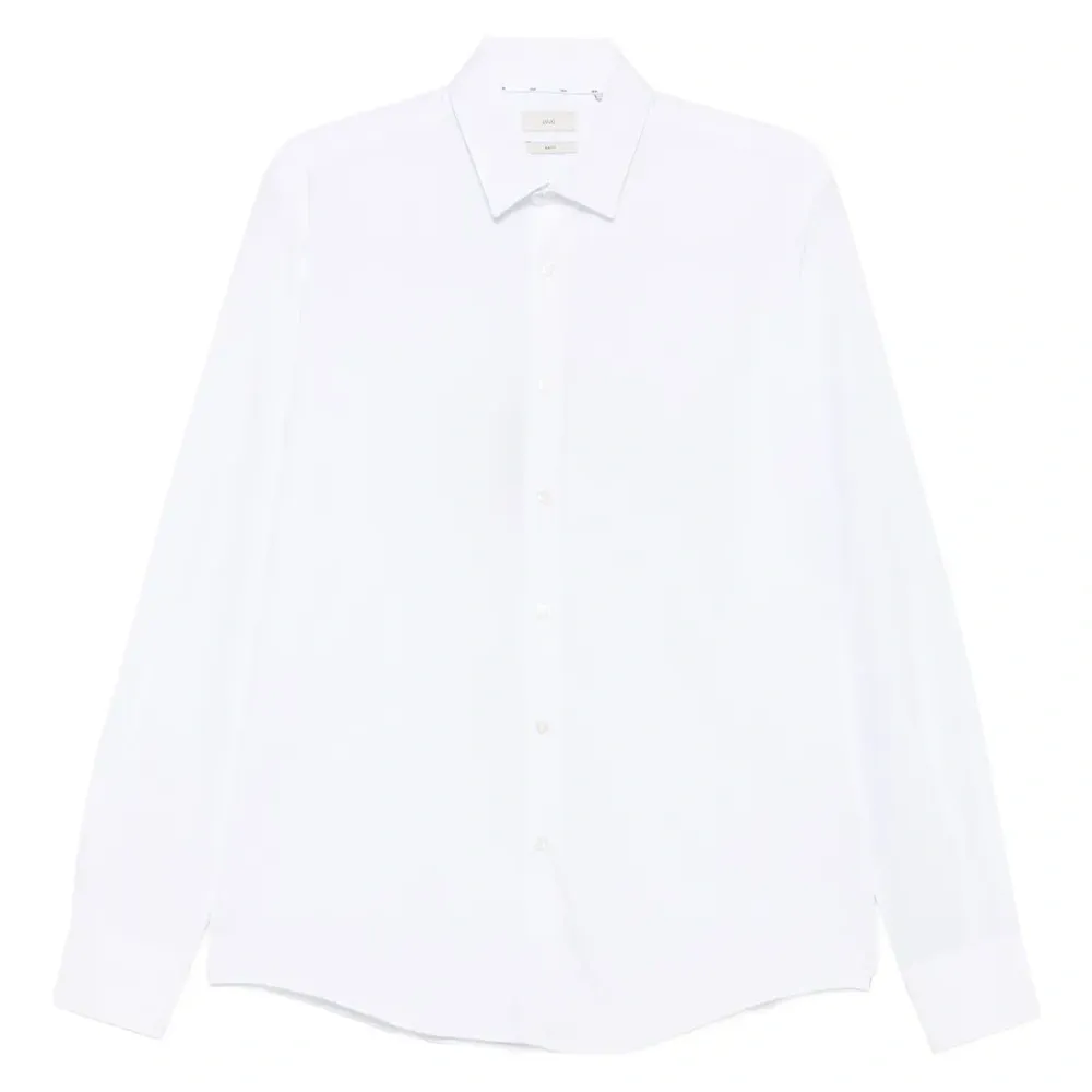 Рубашка с заостренным воротником