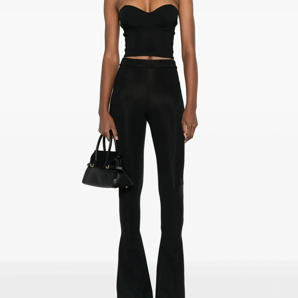 Брюки-клёш с высокой талией