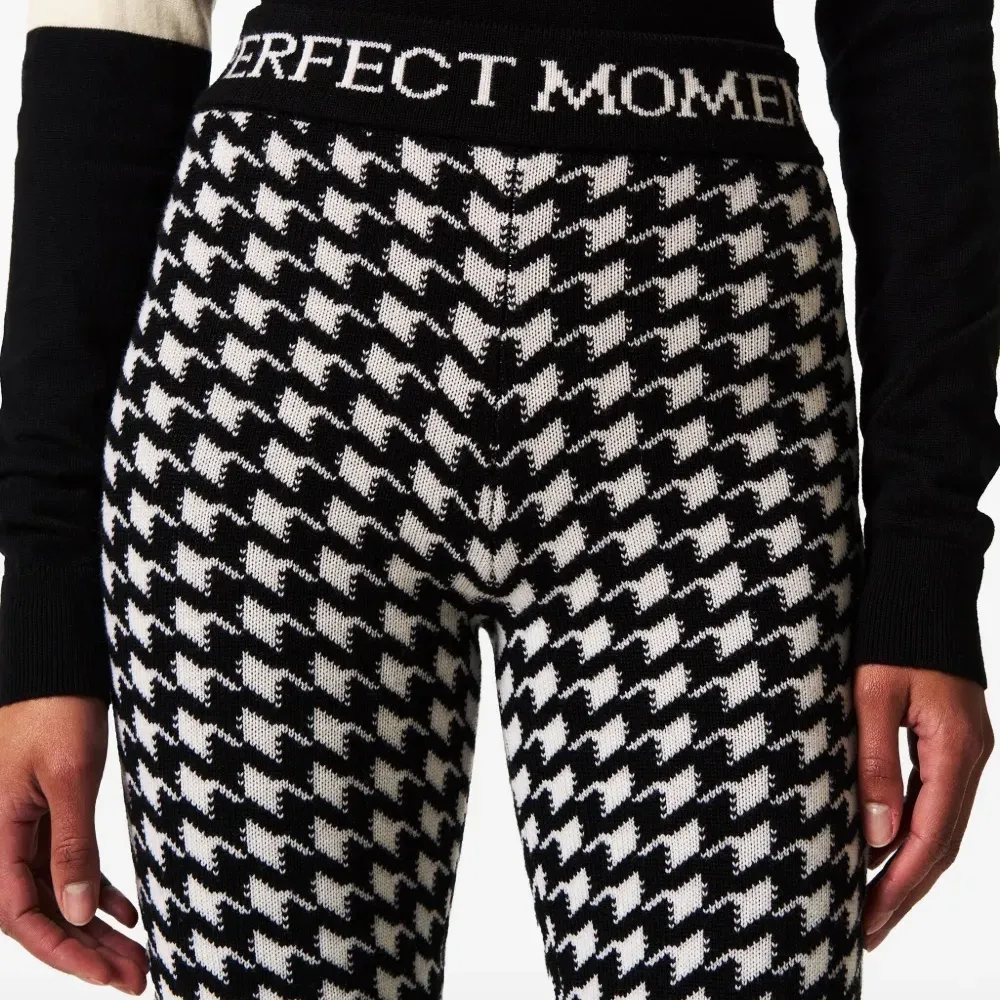 Брюки в ломаную клетку