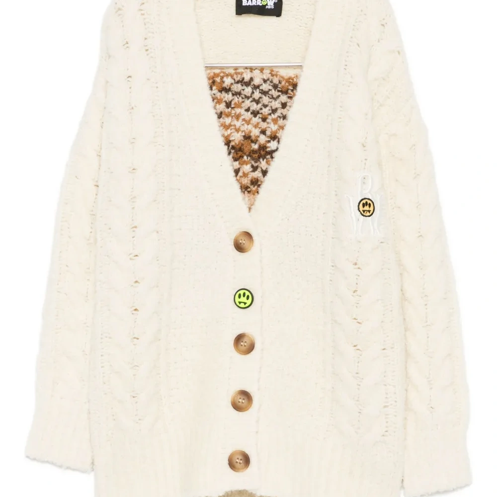 Кардиган с вязаным узором и отделкой-аппликацией