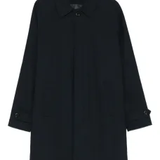 Пальто с заостренным воротником