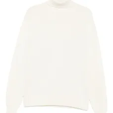 Свитер с воротником-гольф