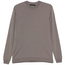 Топ тонкой вязки