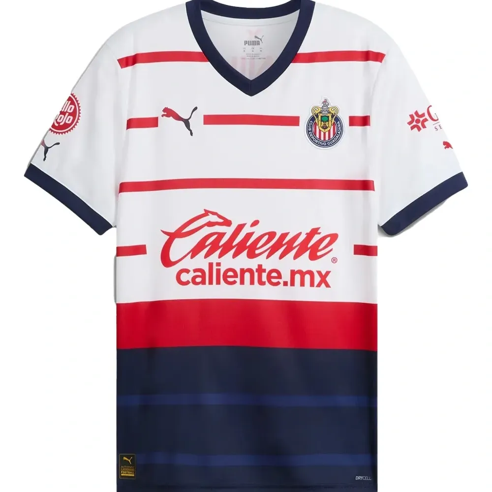 Футболка с V-образным вырезом Chivas