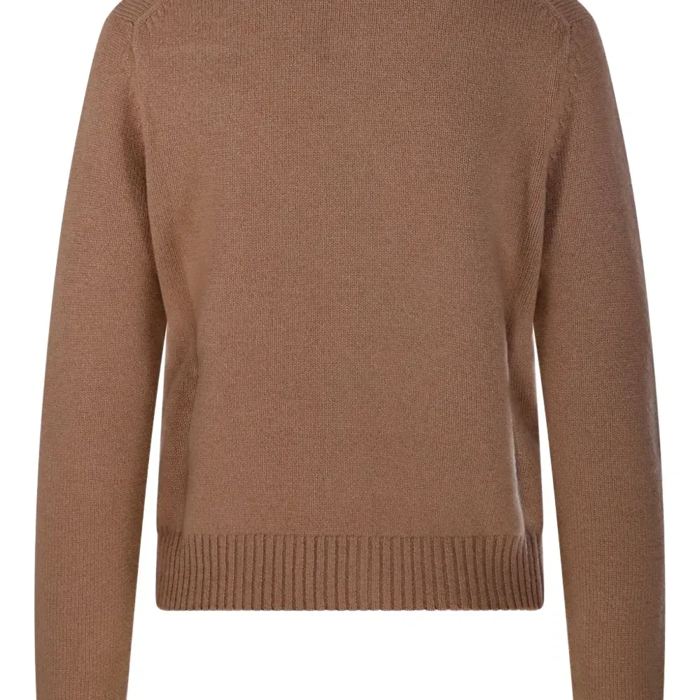 Кардиган на пуговицах