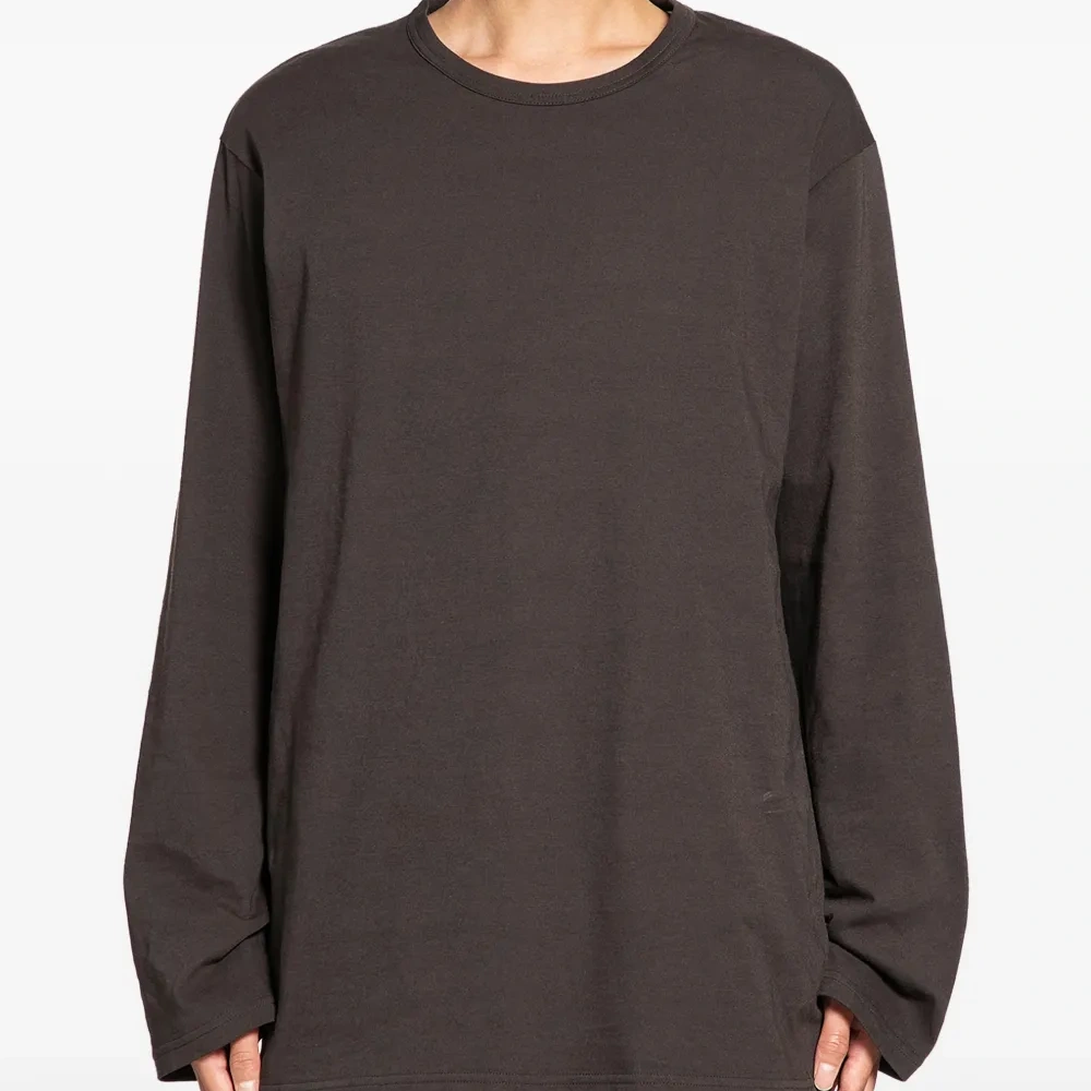 Футболка с длинными рукавами