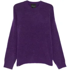 Свитер с круглым вырезом