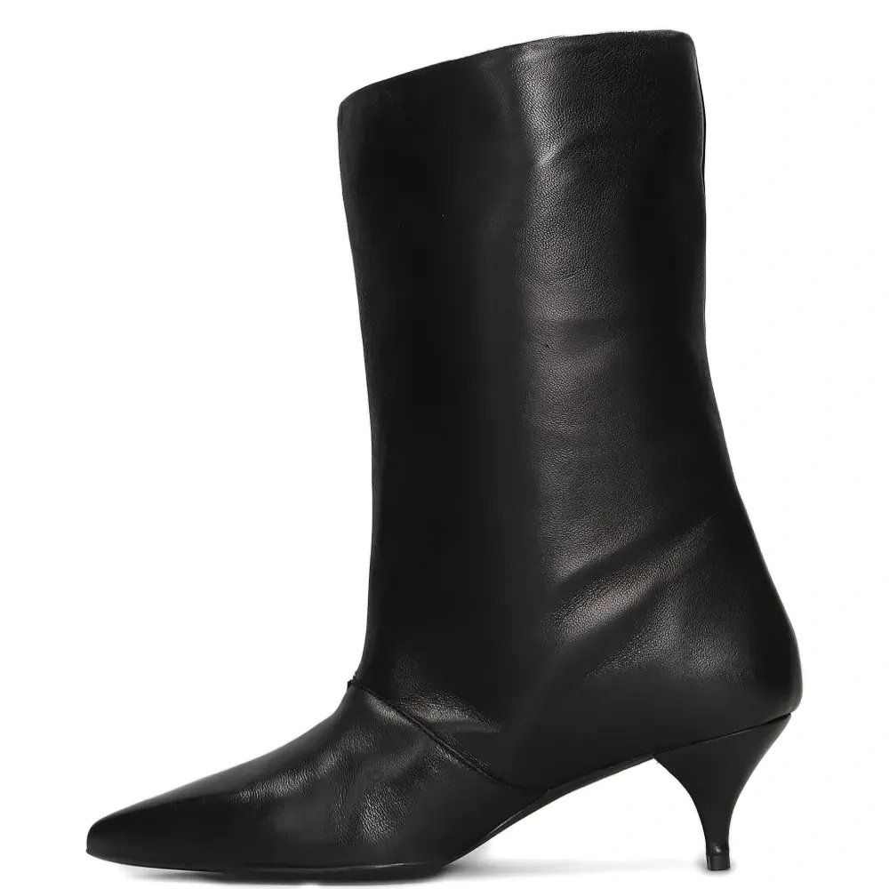 Ботинки на молнии