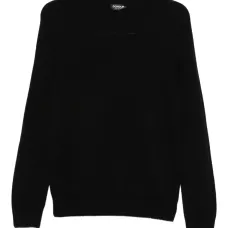 Свитер с круглым вырезом