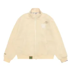 Куртка с вышивкой на молнии