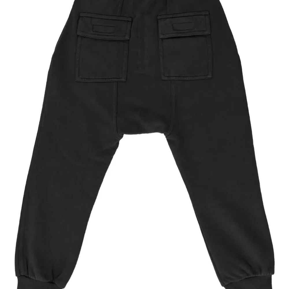 Спортивные брюки на шнурке