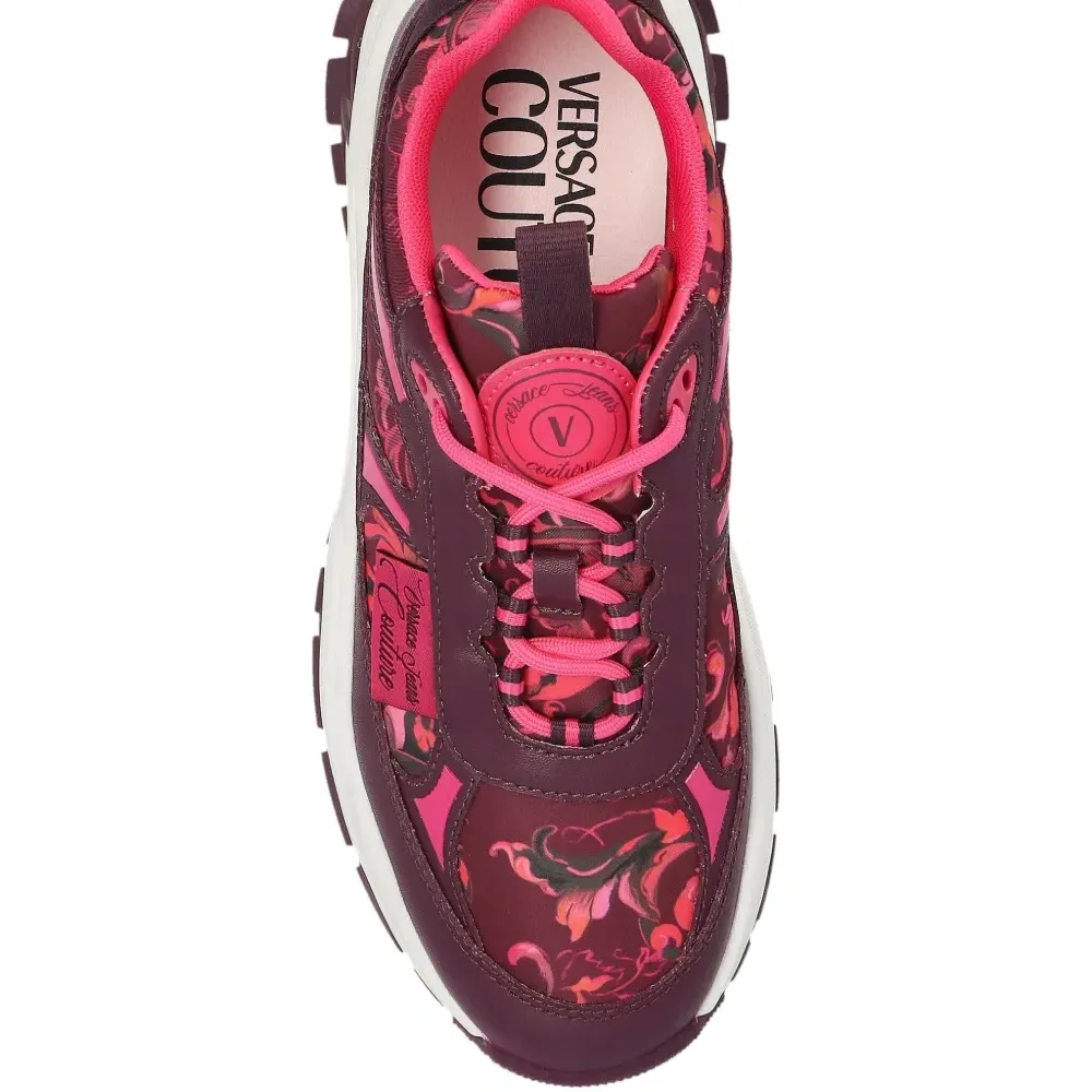 Кроссовки на шнуровке с цветочным принтом