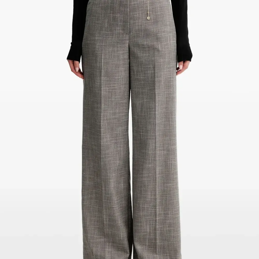 Брюки с цепочкой