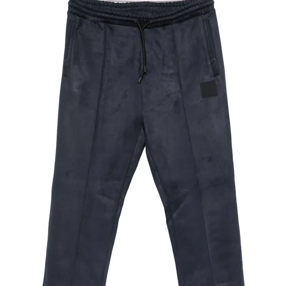 Спортивные брюки на завязках