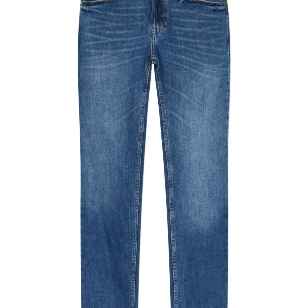 Джинсы с карманами