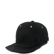 Шерстяная кепка с люверсами