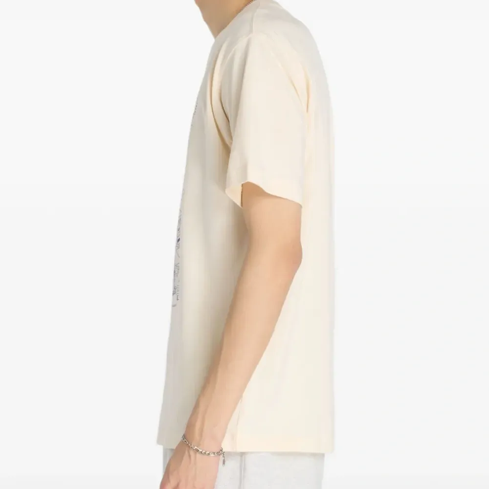 Футболка с графичным принтом