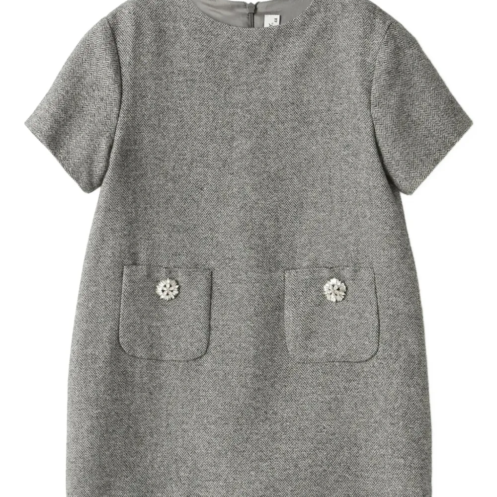 Мини-платье с накладными карманами